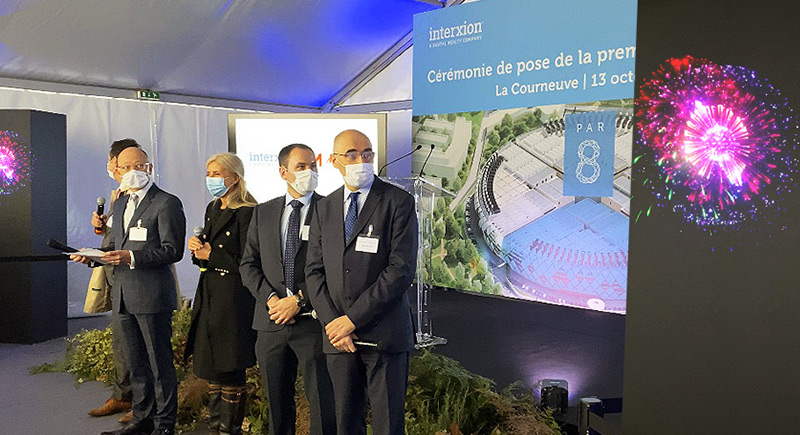 Cérémonie de pose de première pierre Datacenter Interxion